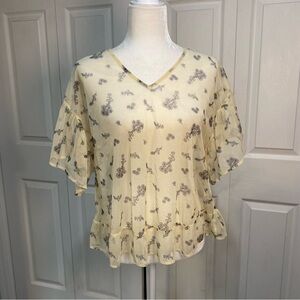 Light Yellow Floral V-Neck Ruffle Hem Top